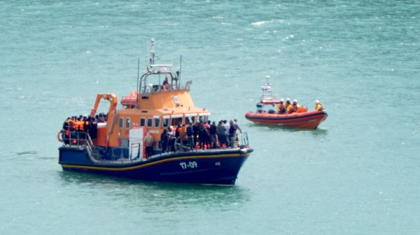 £100m border security boost - as govt vows 'major crackdown' on people smuggling gangs £100m border security boost - as govt vows 'major crackdown' on people smuggling gangs