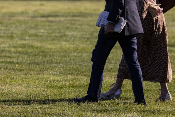 Researchers say changes in stride can ease arthritis pain Researchers say changes in stride can ease arthritis pain