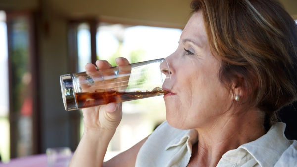 Your daily diet soda could be aging your brain faster than you think, study finds Your daily diet soda could be aging your brain faster than you think, study finds