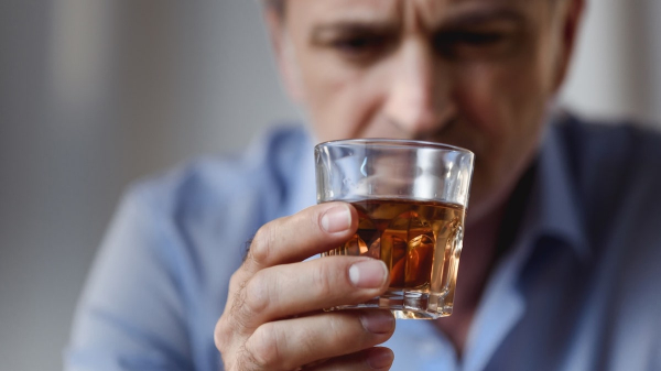 Even small amounts of alcohol linked to higher dementia risk in older adults, study shows Even small amounts of alcohol linked to higher dementia risk in older adults, study shows