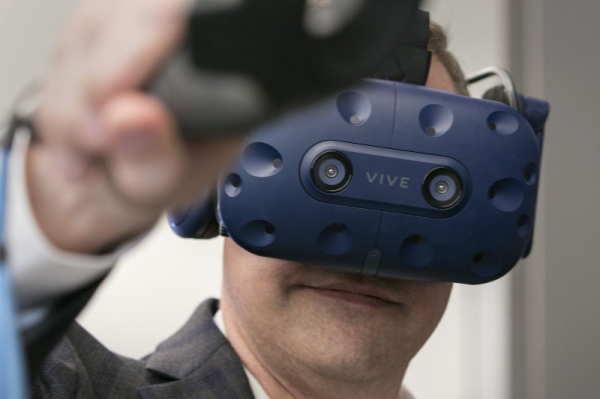 Researchers recreate the effects of psychedelic drugs using VR program Researchers recreate the effects of psychedelic drugs using VR program