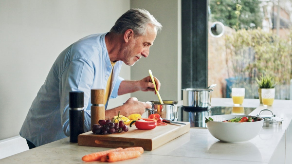 Are peptides the fountain of youth? Doctors warn hype may outpace science