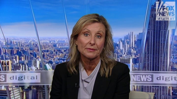 Sleeping without a pillow could have surprising health benefit, study suggests