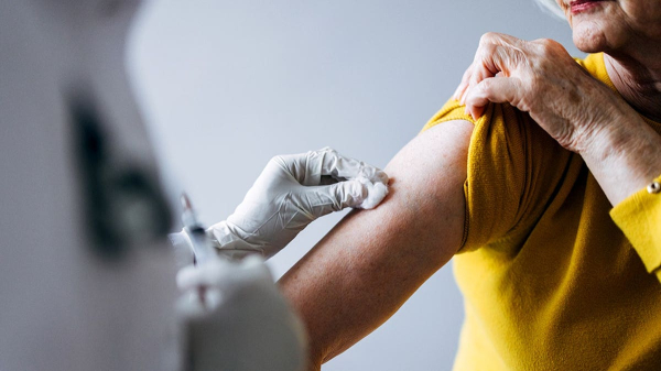 Common vaccine slashes Alzheimer's disease risk when dose is increased