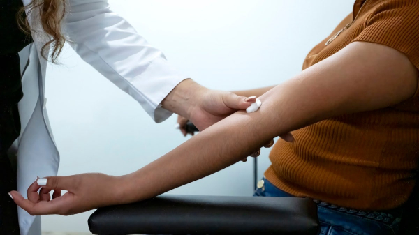 More patients demand &lsquo;unvaccinated&rsquo; blood, doctors warn of growing health risks