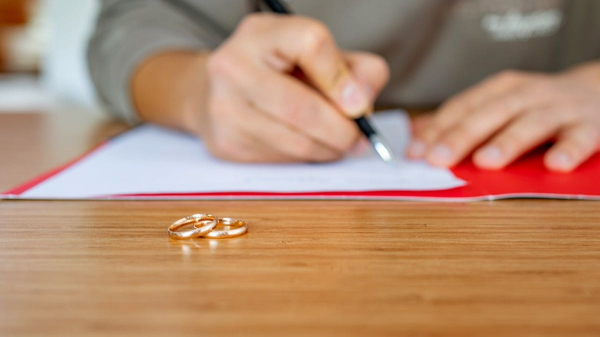 Divorce boom may follow use of Ozempic and other GLP-1 drugs, experts warn