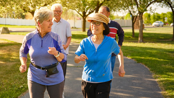 5 common walking mistakes that could hurt your progress, according to an expert