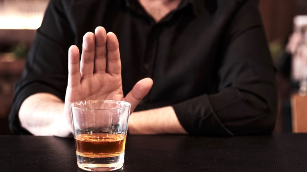 Experimental Alzheimer&rsquo;s drug could reduce alcohol withdrawal damage, researchers say