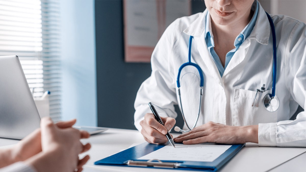 Thinking about peptides? Doctors reveal key dos and don&rsquo;ts as &lsquo;Wild West&rsquo; market grows