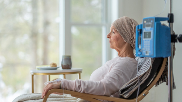 Cancer-related brain fog may improve with 2 simple treatments, scientists say