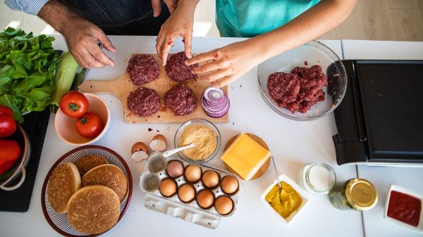 Alzheimer&rsquo;s risk slashed by eating more of one common food, study suggests
