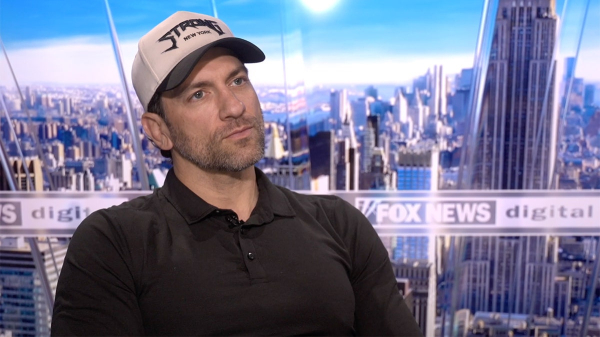 Fitness expert reveals simple rule to get in shape without dreading the gym: 'Just move'