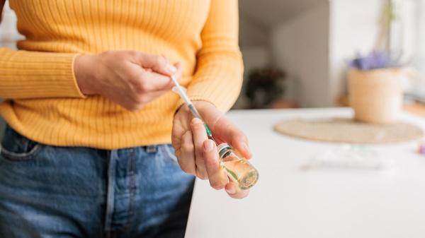 Thinking about peptides? Doctors reveal key dos and don&rsquo;ts as &lsquo;Wild West&rsquo; market grows